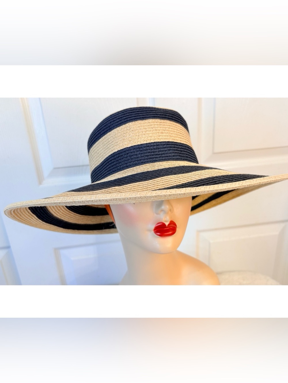 EDDIE BAUER Navy Blue Striped Paper Straw Sun Hat
